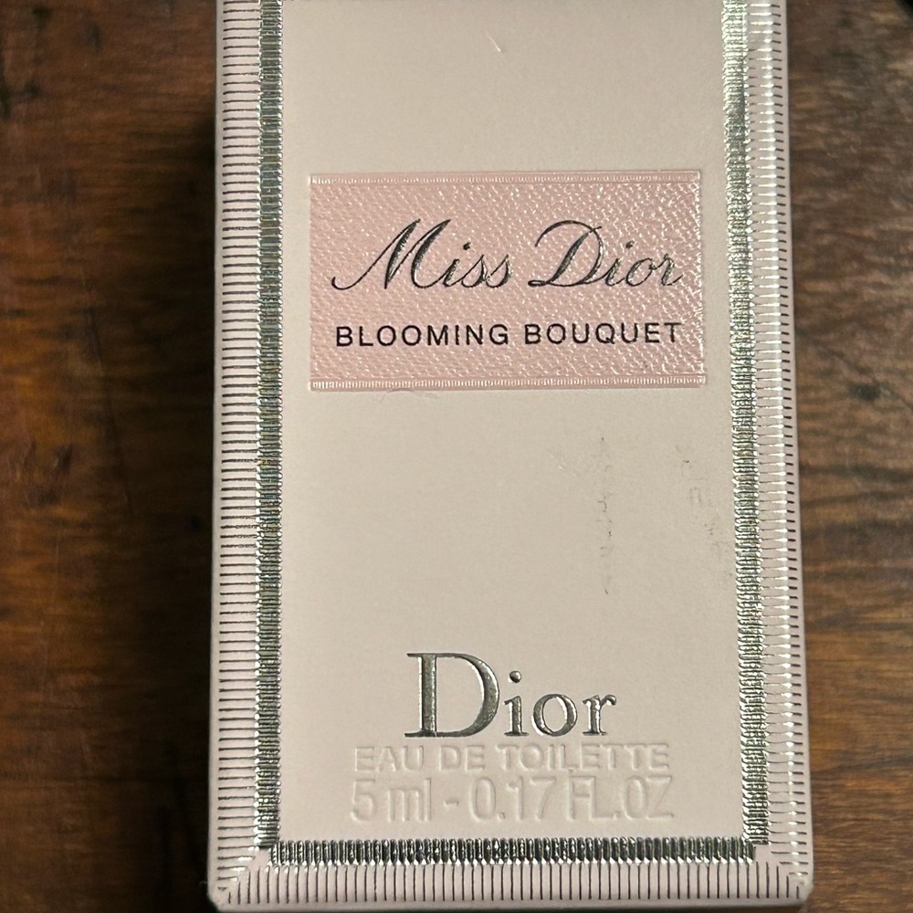Miss Dior blooming beauty, mini collectible, perfume